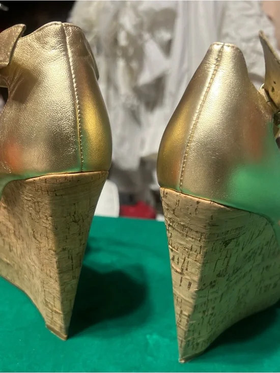 WOMEN MK Michael Kors Arianna Metallic Gold Cork Wedge with Ankle Strap,Size 7.5 - Picture 5 of 12